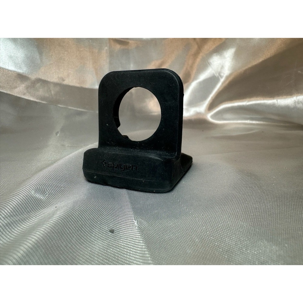 Universal Apple Watch Night Stand | Spigen S350 Charging Dock Station